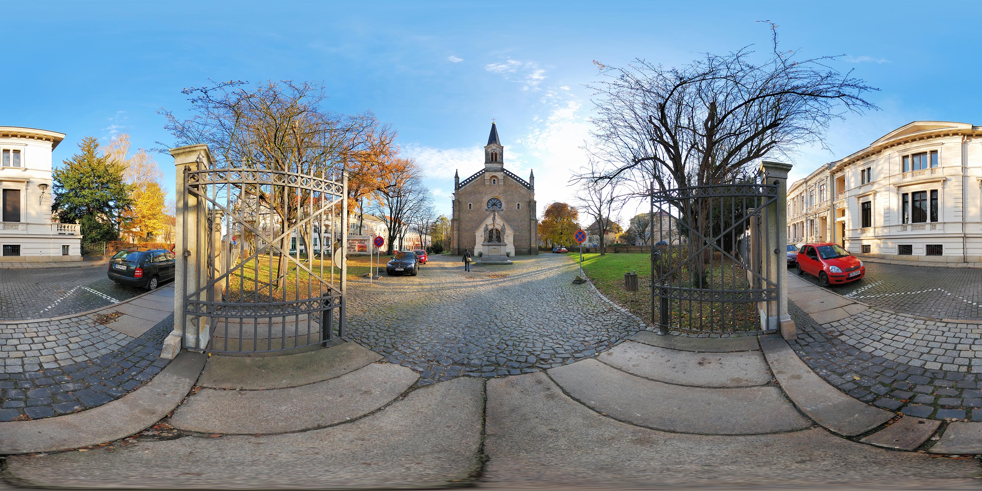 Heilig-Kreuz-Kirche 2