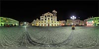 Marktplatz bei Nacht